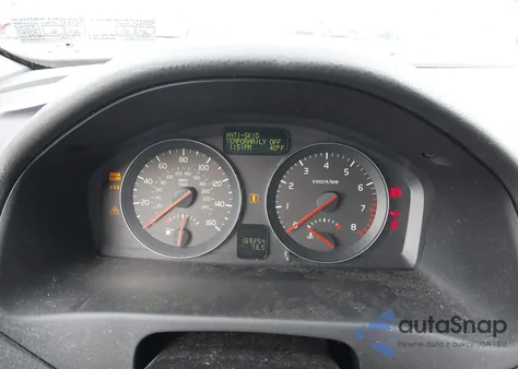 2010 Volvo S40 2.4I z USA, uszkodzony, nr VIN YV1382MS7A2486688